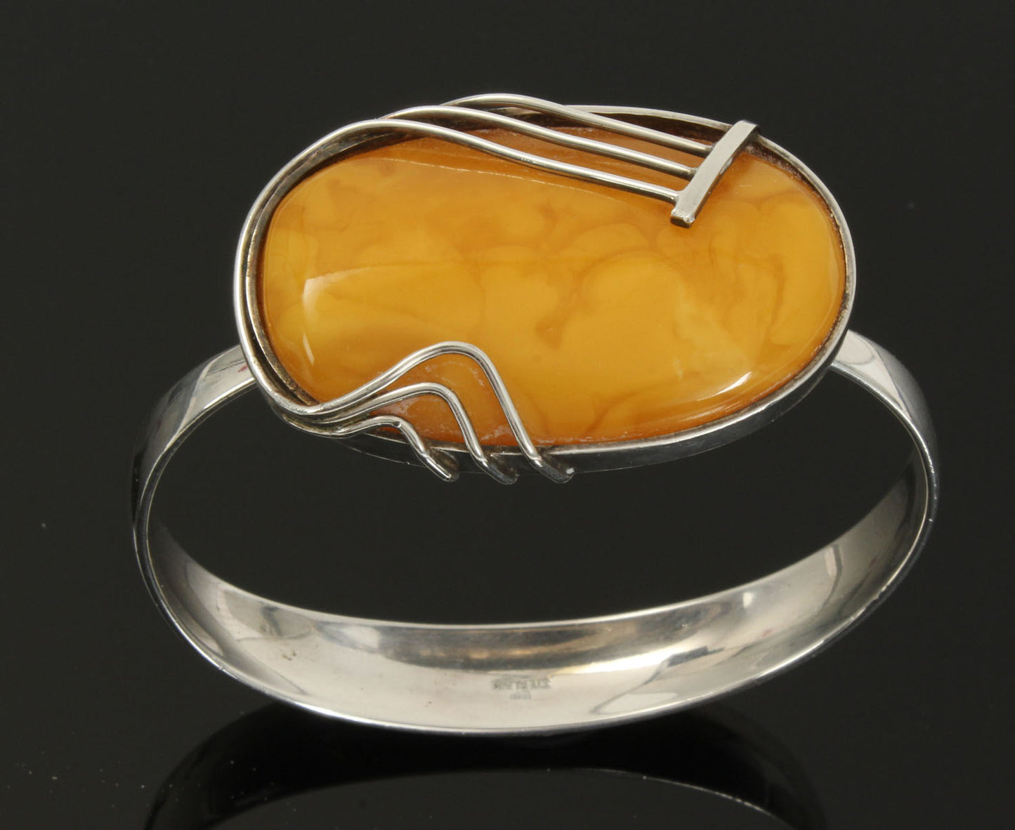 Amber bracelet, 925 sterlings silver.