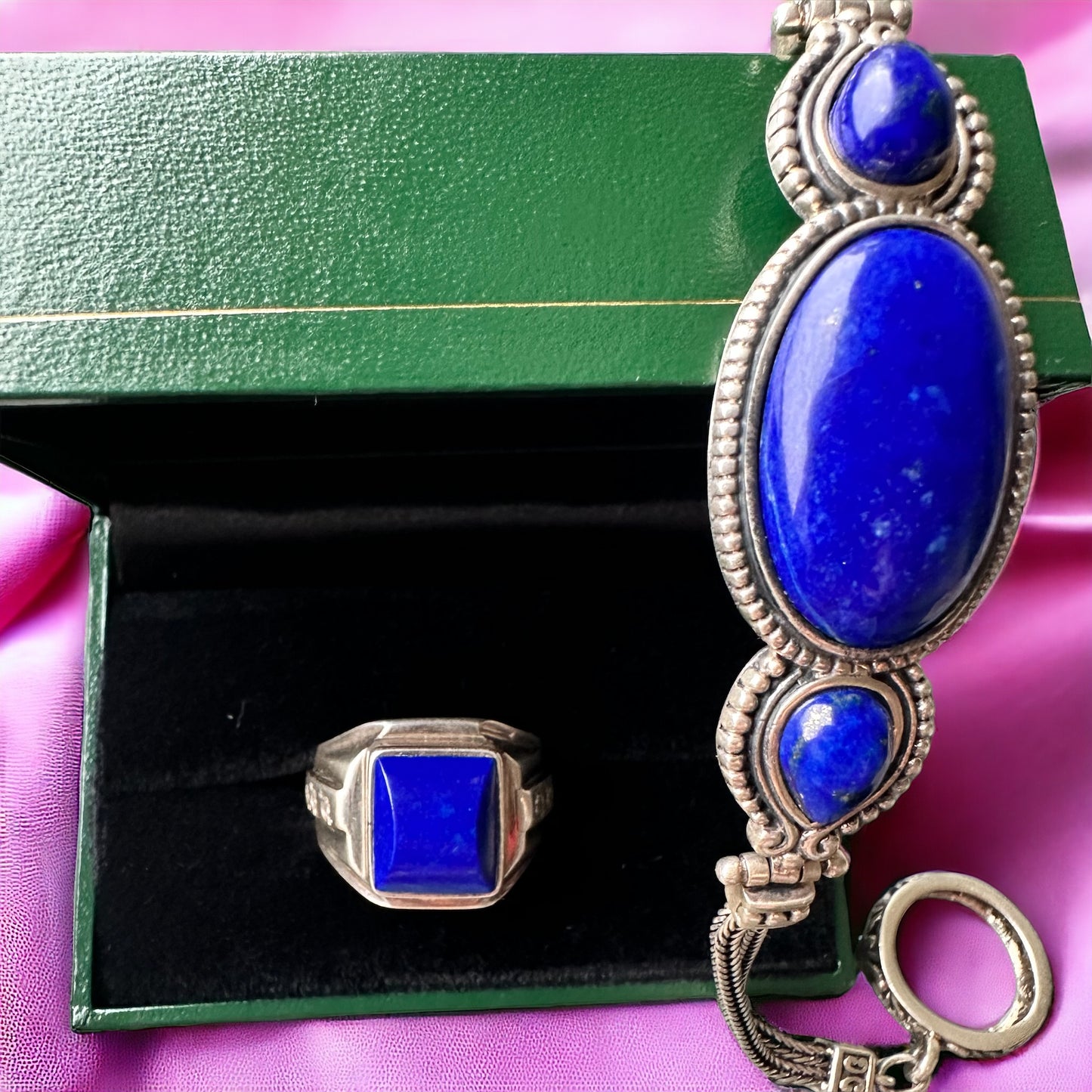 Lapis lazuli armband och en ring