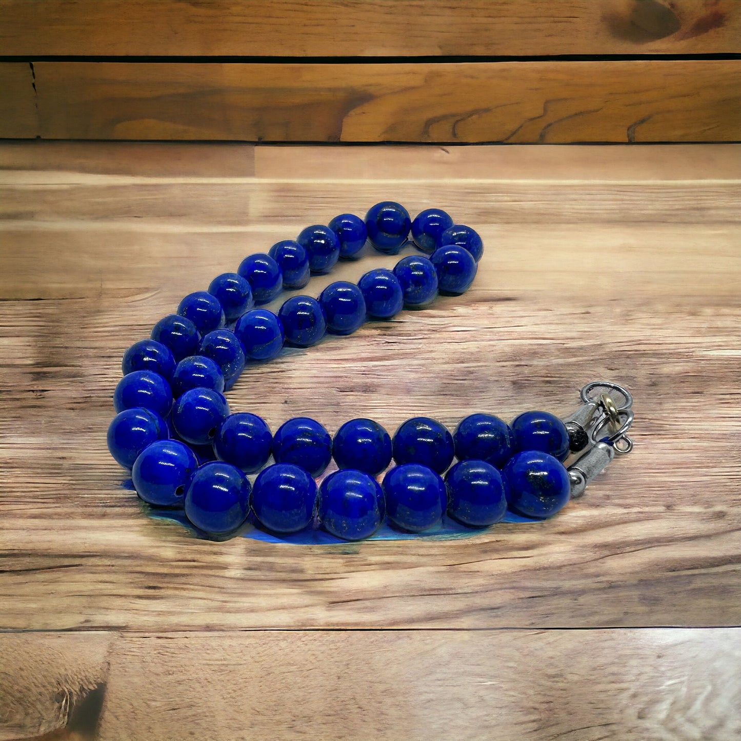 Lapis lazuli beaded necklace