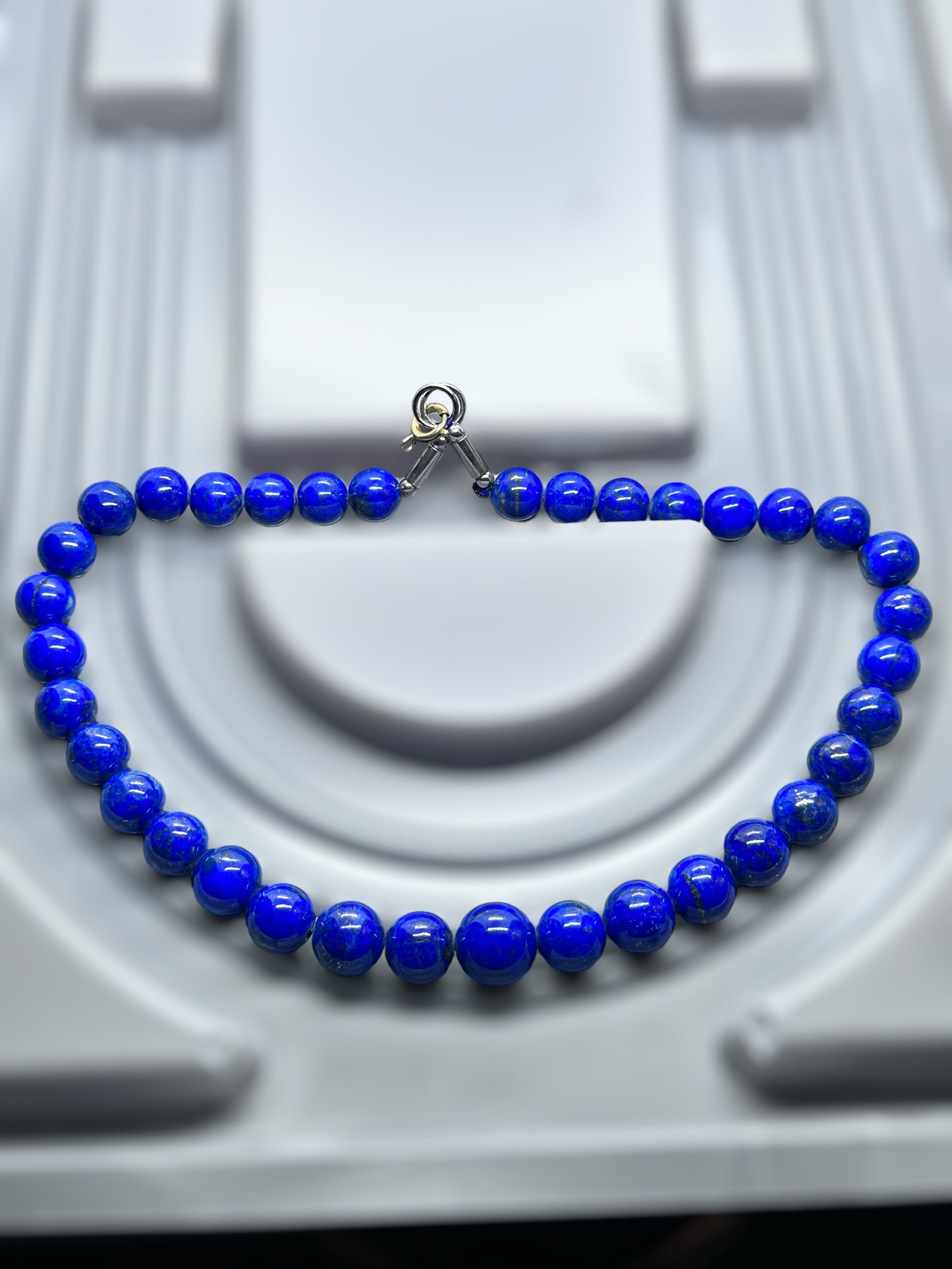 Lapis lazuli beaded necklace