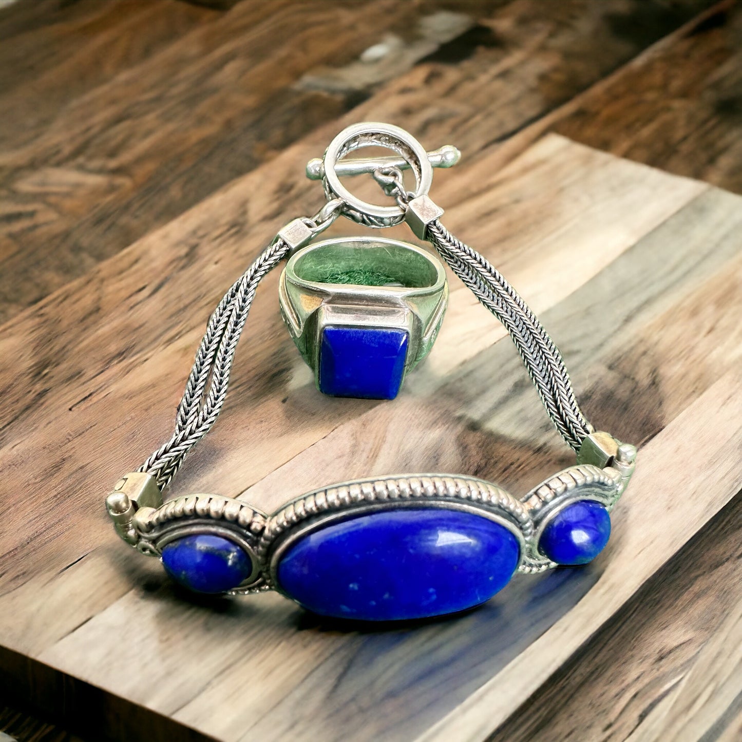 Lapis lazuli armband och en ring